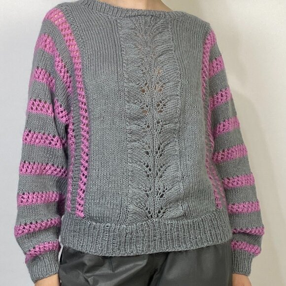 Vintage 1980s Hand Knit Grey & Purple Striped Mohair Cable Knit Sweater! Medium - Picture 2 of 3
